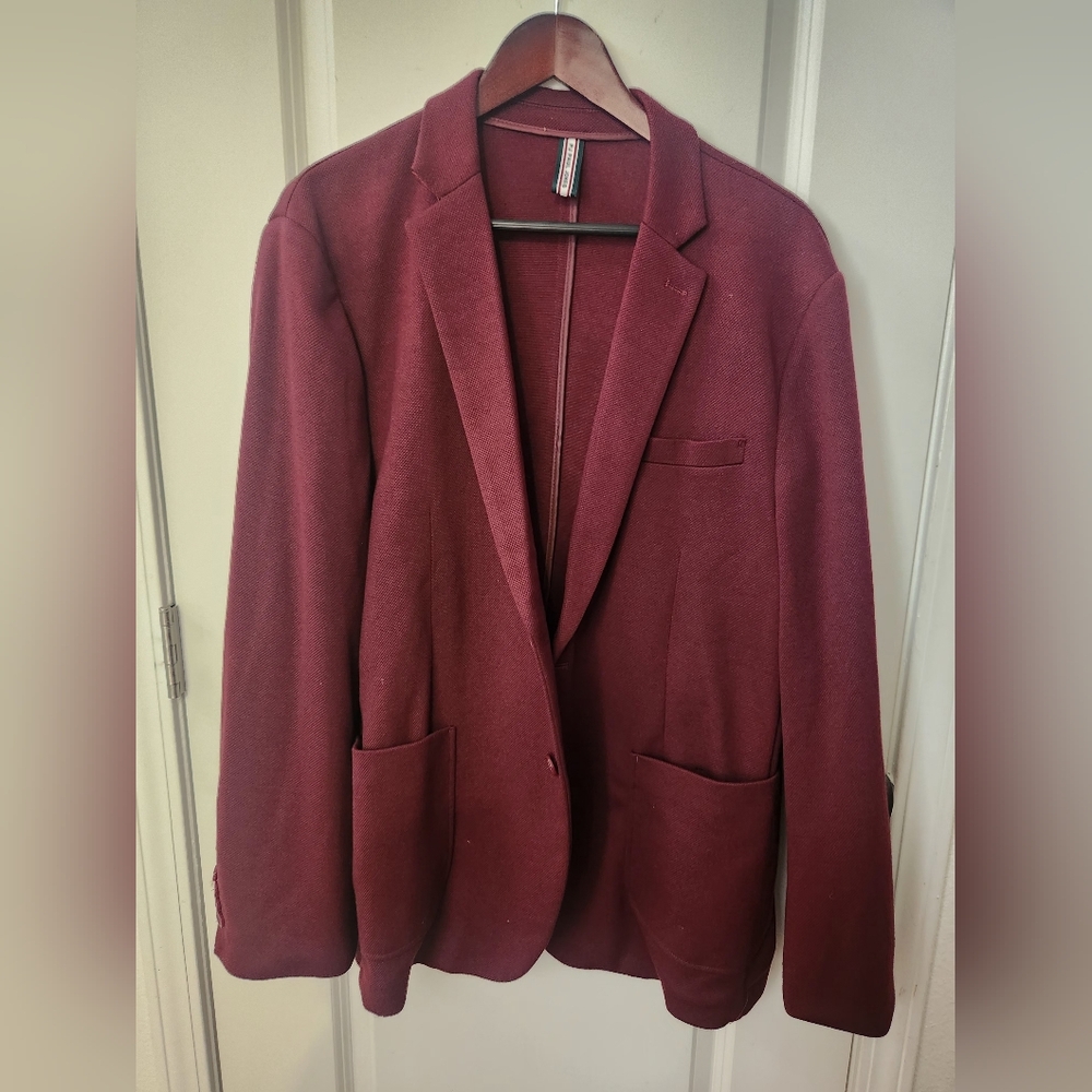 Classic Burgundy Men's Blazer